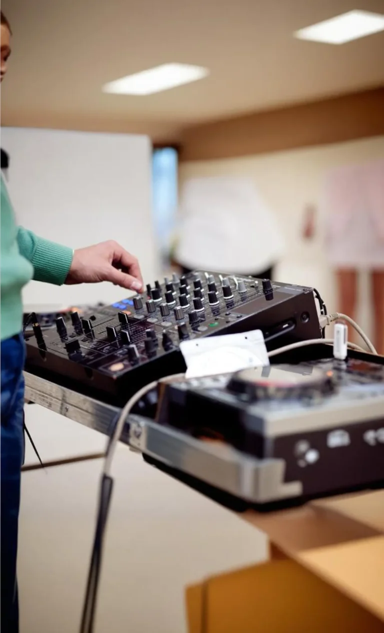 اجاره محصولات صوت اجاره محصولات صوت